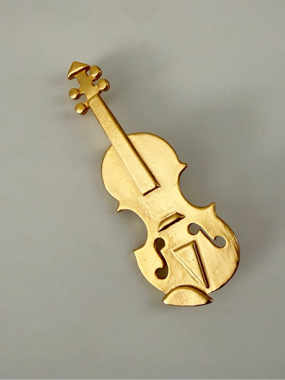 Vintage Violin Fiddle Music Guitar Gold Tone Brooch Pin